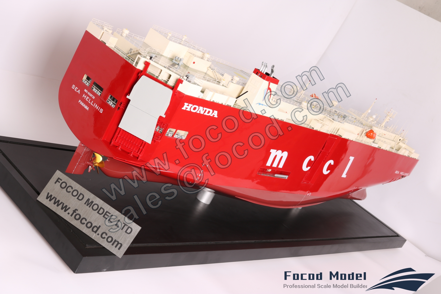 customized model of 180m Vehicles Carrier (RoRo ship)